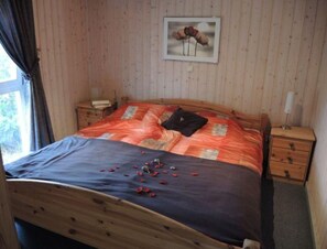 House | 2 bedrooms, individually furnished - Skandinavisches Ferienhaus in Rechlin (Rechlin)