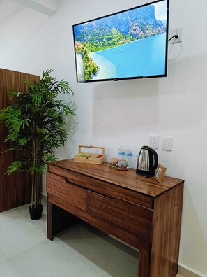 Kamar Comfort, 1 kamar tidur, AC, tepi pantai | Seprai antialergi, selimut bulu angsa, brankas, dan tirai kedap cahaya