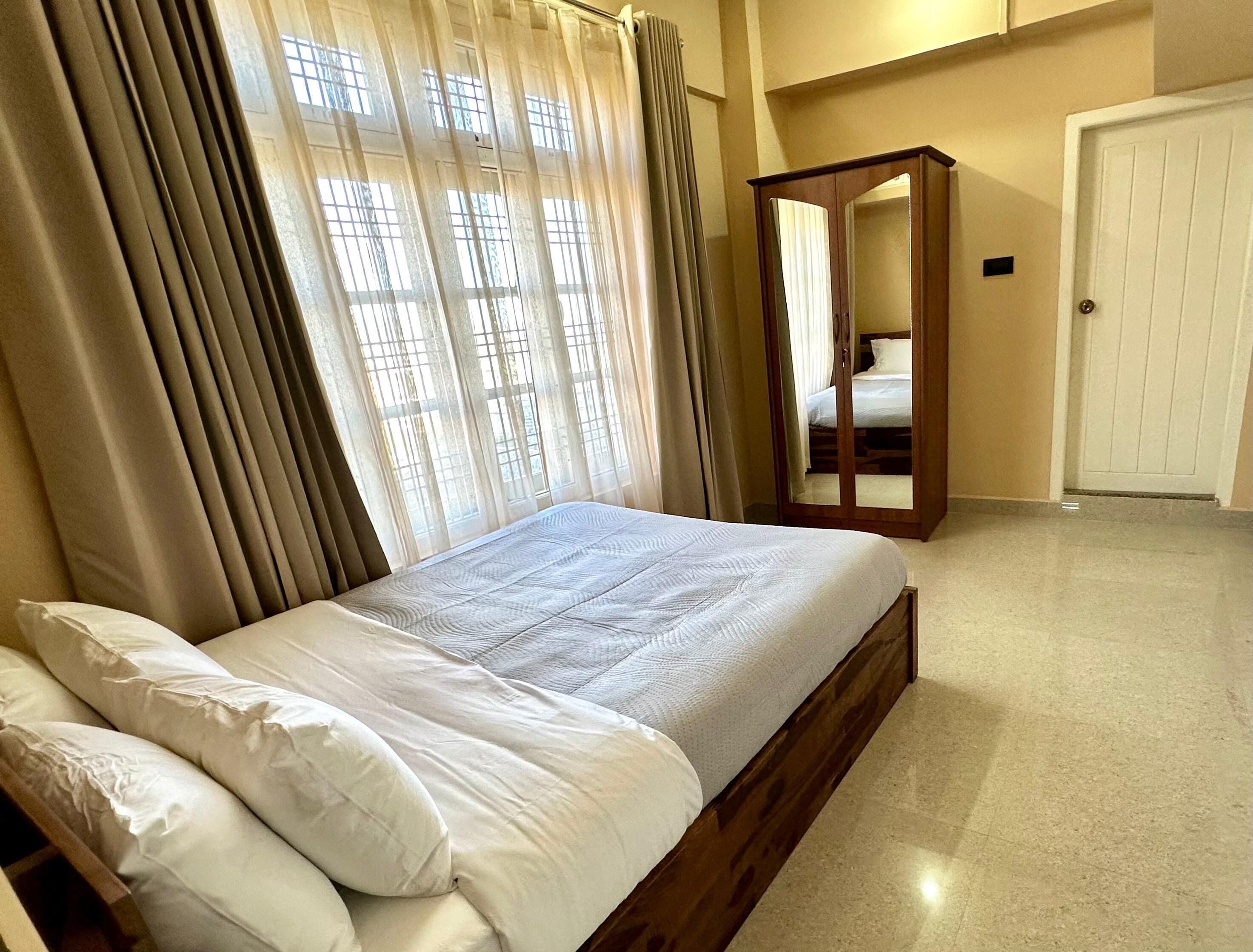 Apartment, City View | 3 bedrooms, desk, laptop workspace, free WiFi