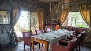 In-room dining - Masai Manor by Hidden Retreats (Maasai Mara)
