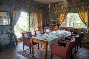 Restauration dans la chambre