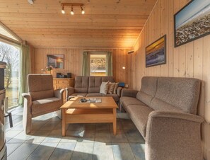 Living room - Ferienhaus mit Sauna im Ferienpark Mirow (Mirow)