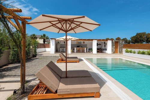 Johannes Luxury Villas