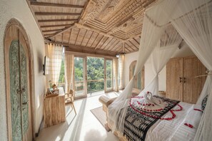 One Bedroom Pool Villa with Valley View