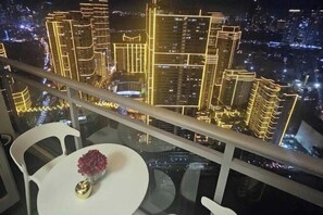 Outdoor dining - Aveline Suites City River View, Acqua Private Residences Near Rockwell Makati, Manila Philippines (Mandaluyong)