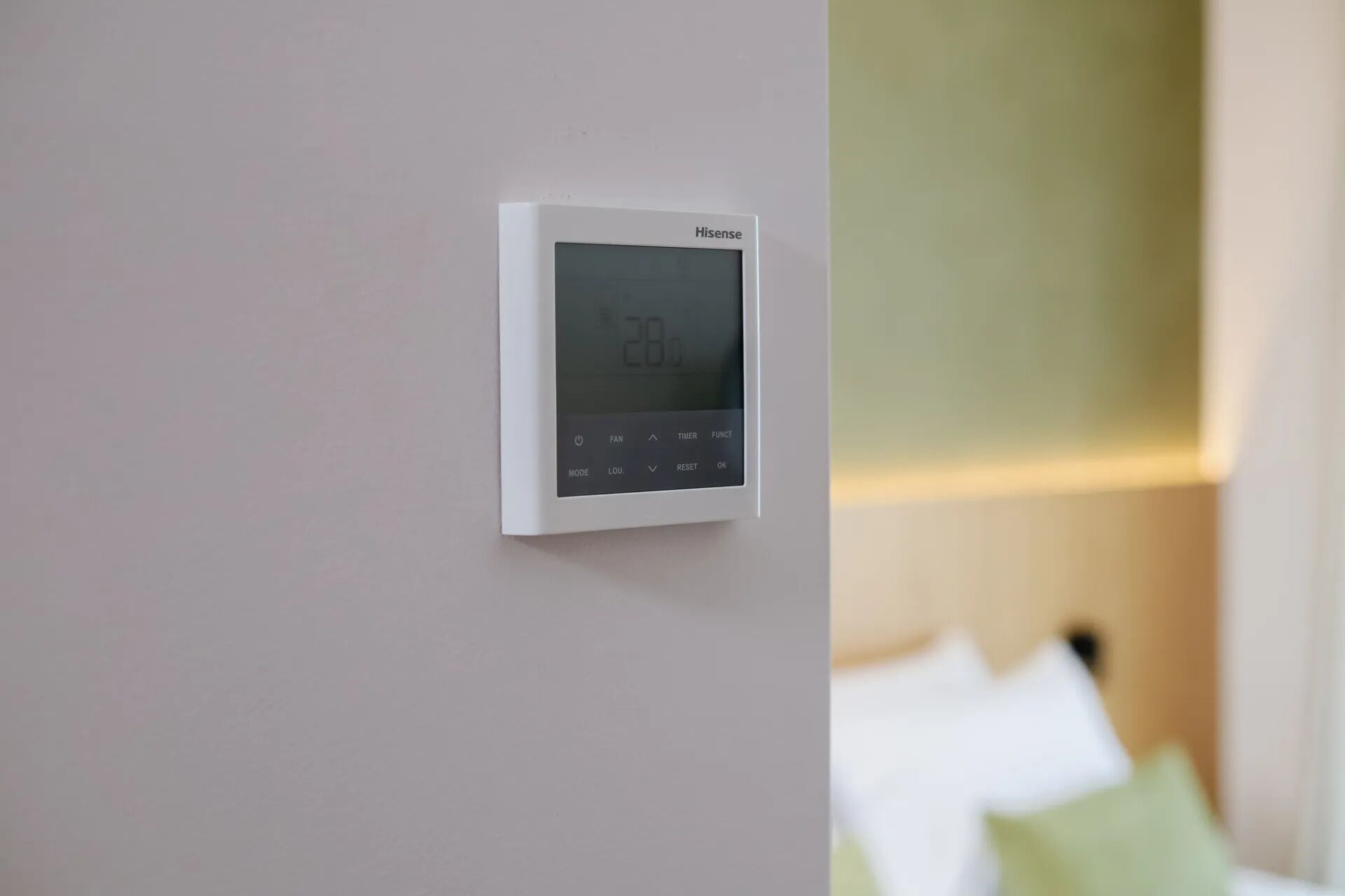 Hypo-allergenic bedding, minibar, in-room safe, blackout drapes