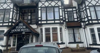 Tudor House Hotel