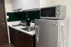 Ảnh chưa phân loại, 3 trong số 12 ảnh, nút