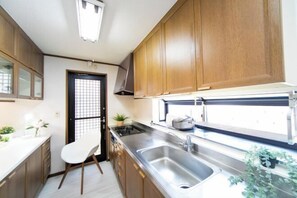 Private kitchen - Awaji Seaside Resort in Sumoto (Sumoto)