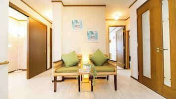 Tempat tidur bayi