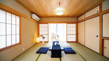 Ferros/tábuas de passar roupa, berços