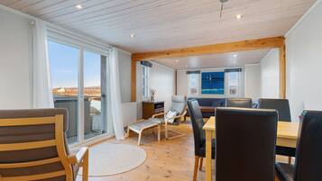 Familienapartment | Blick auf den Innenhof