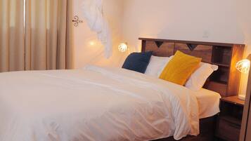 4 bedrooms, in-room safe, iron/ironing board, WiFi