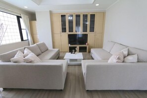 TV - ELLE Namba Villa (Osaka)
