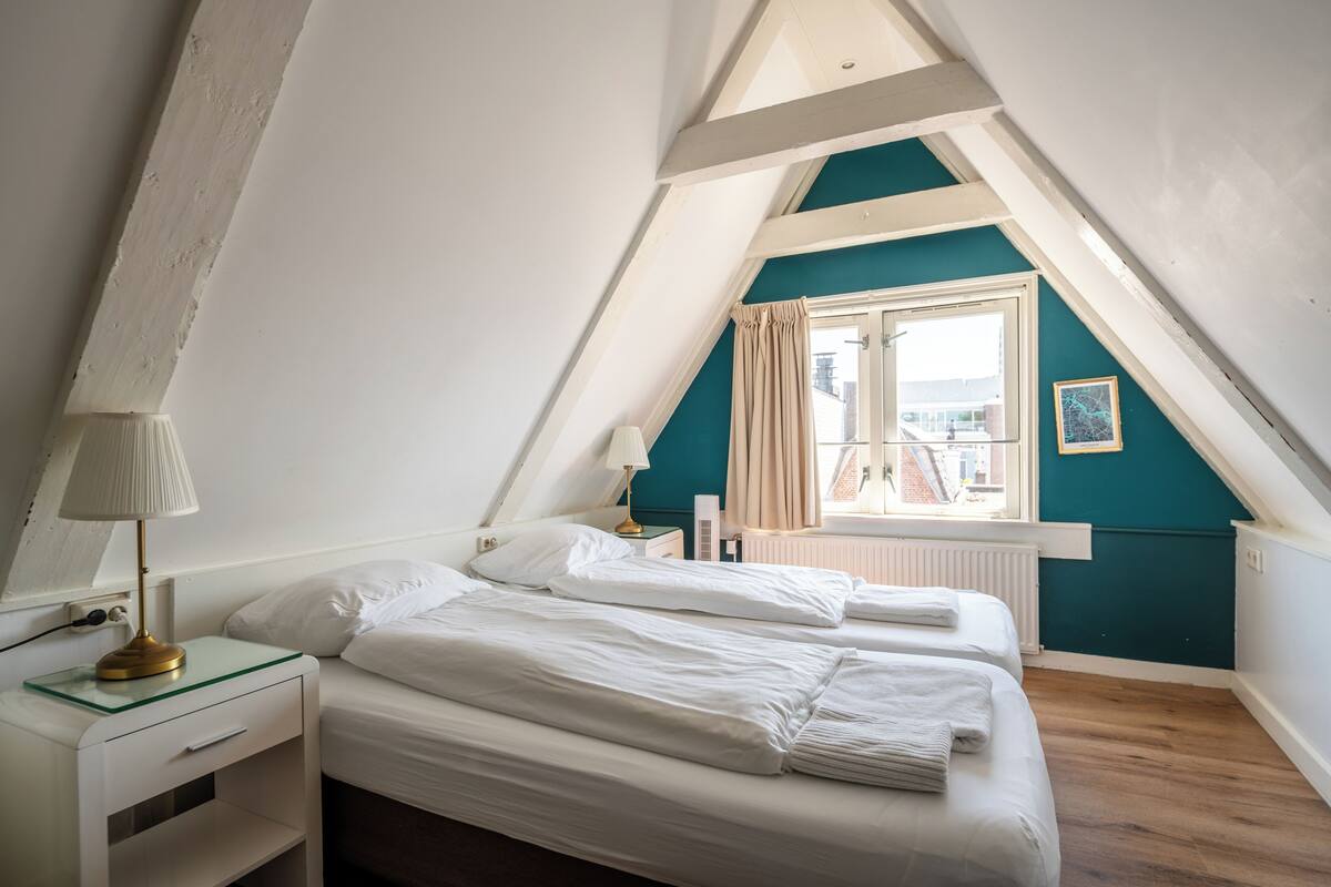 Standard Twin Room | Free WiFi, individually decorated, bed sheets