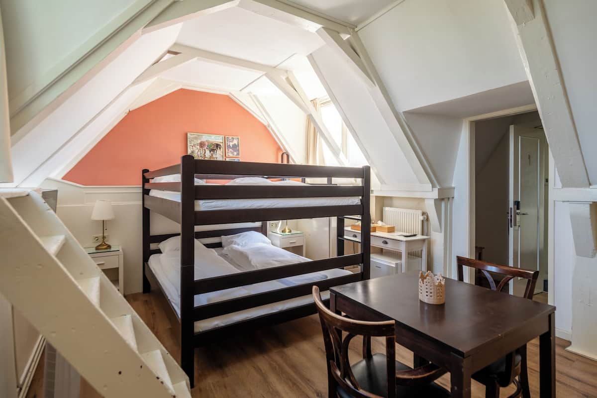 Deluxe Quadruple Room | Free WiFi, individually decorated, bed sheets