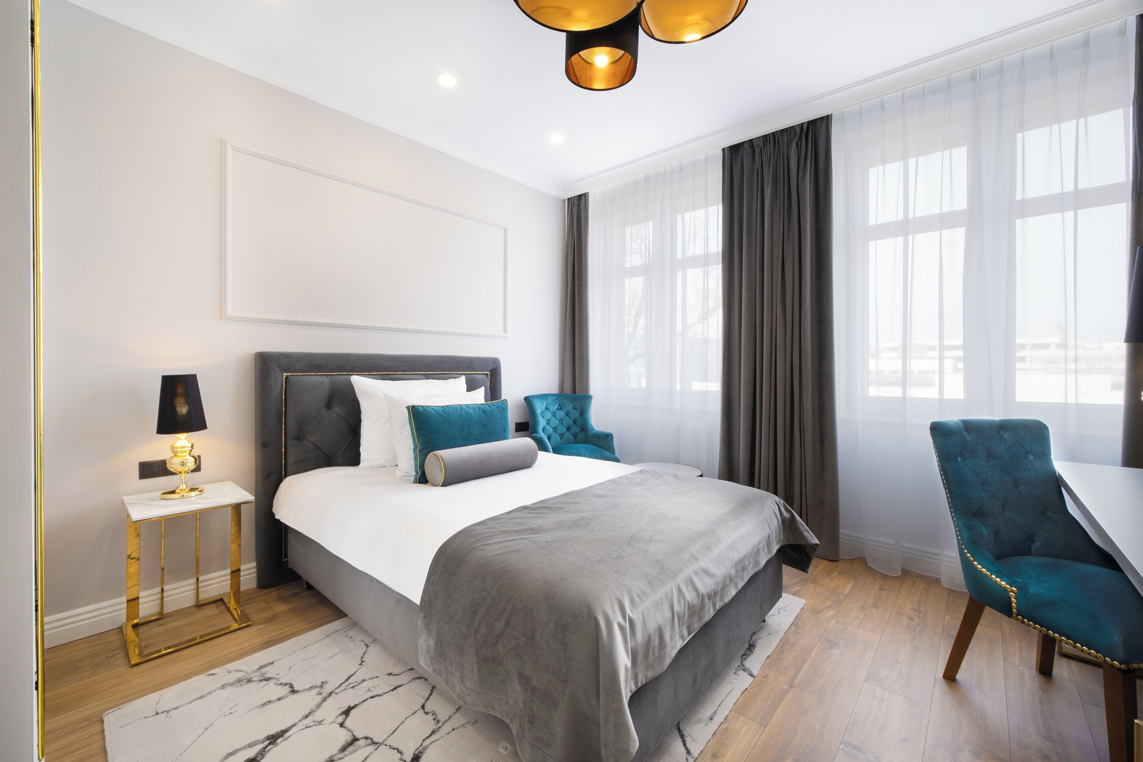 客房内保险箱、遮光窗帘、熨斗/熨衣板、免费 WiFi