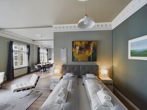 Apartment 4 | Ropa de cama de alta calidad, edredón y camas con efecto memoria