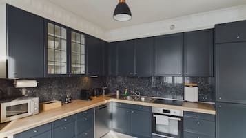 Apartment 5