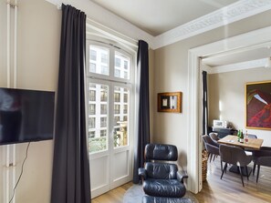 Apartment 3