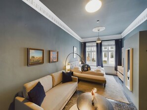 Apartment 2 | Ropa de cama de alta calidad, edredón y camas con efecto memoria