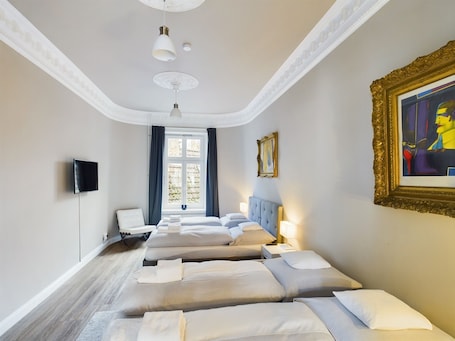 2 habitaciones, ropa de cama de alta calidad y cubrecamas