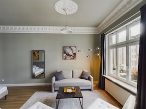 Apartment 4
