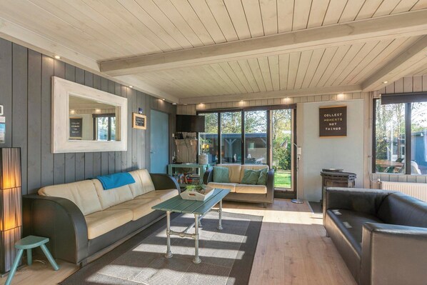 House | Living room