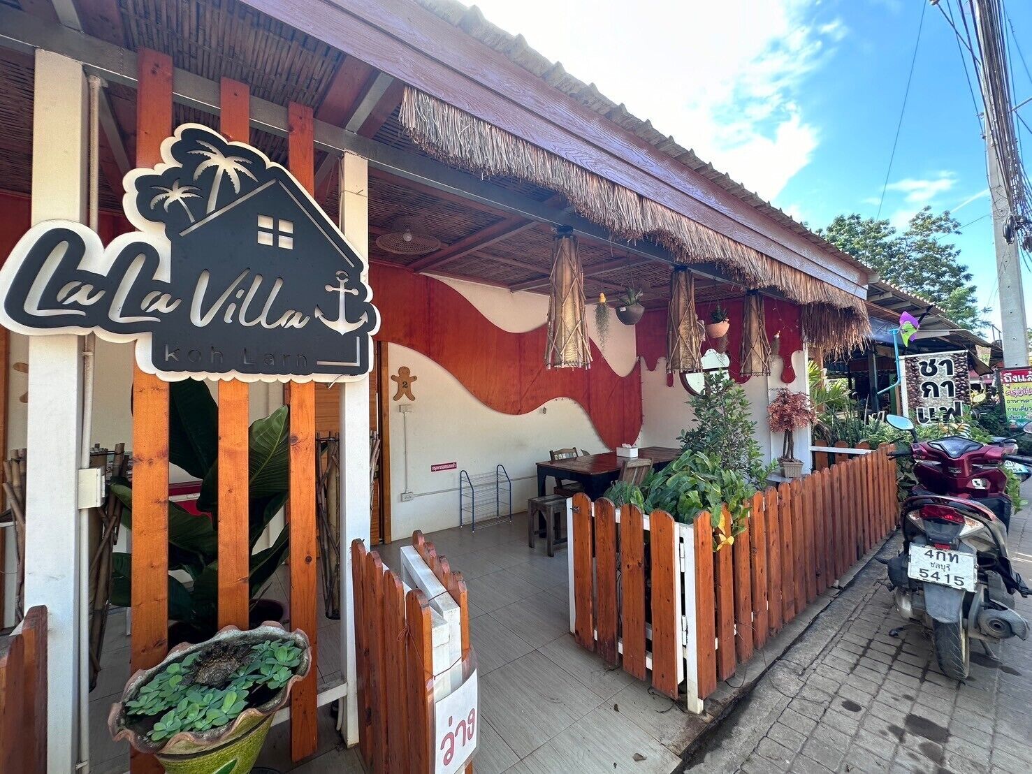 Superior Room, Private Pool, Pool View | Living area | 32-inch Smart TV with digital channels, Netflix, streaming services