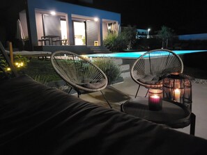 Terrace/patio - Charming 3-bedroom villa with AC and WiFi in fantastic Pula (Pula)