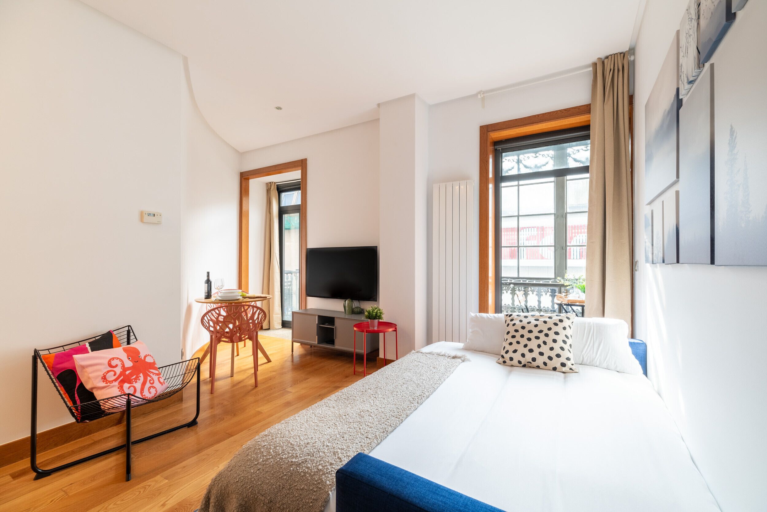 1 bedroom, iron/ironing board, free WiFi, bed sheets