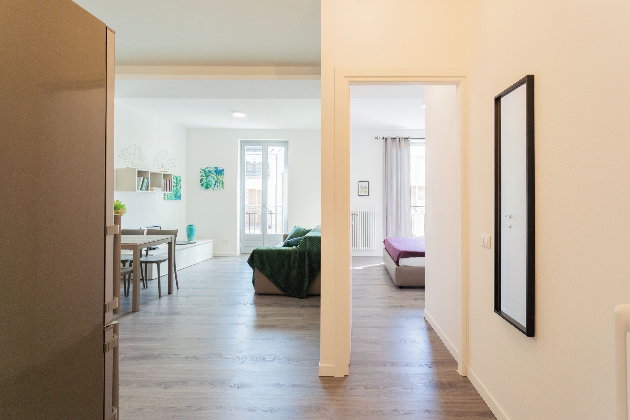 アパートメント (Central & Green Apartment) | リビング エリア | 32 インチの薄型テレビ (衛星放送視聴可)