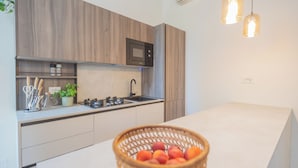 Apartment (2 Bedrooms) | Private kitchenette - Como Liberty Suites - Garbo by Rent all Como (Como)