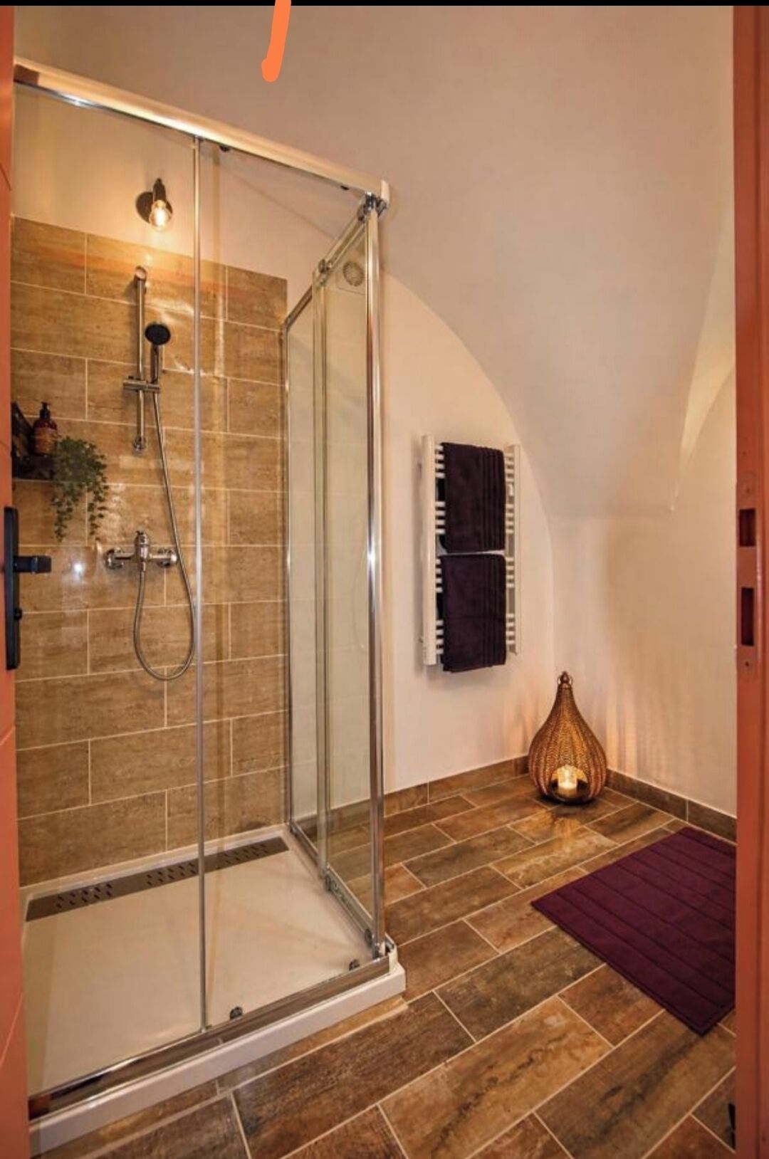 Shower, eco-friendly toiletries, hair dryer, towels
