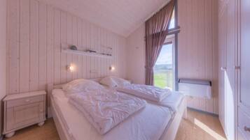 House | 2 bedrooms, individually furnished