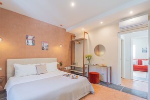 Apartment (1 Bedroom) | 1 bedroom, iron/ironing board, bed sheets - Como Dreams Apartments - Serendipity Suite by Rent all Como (Como)