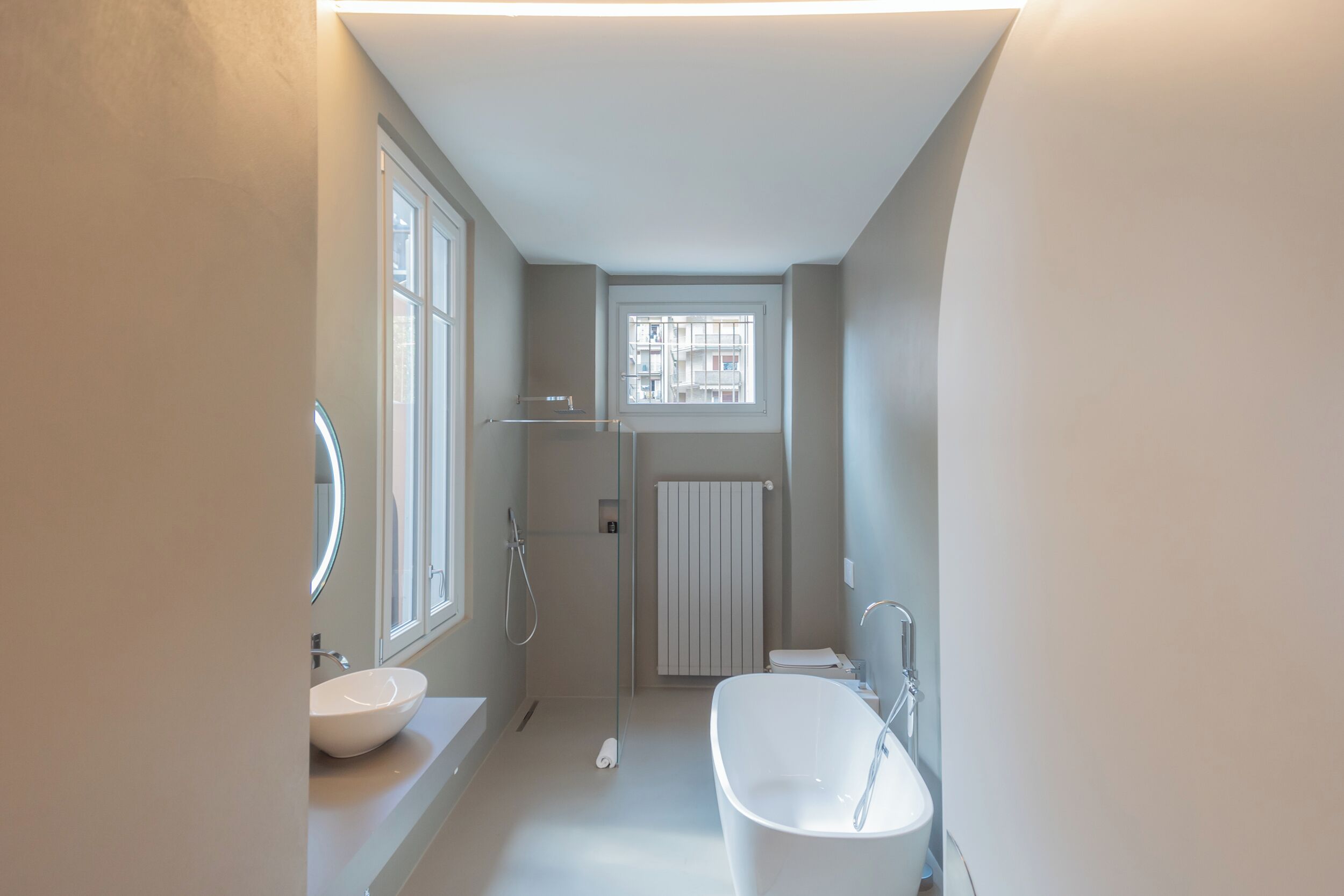Apartment (1 Bedroom) | Bathroom | Separate tub and shower, bidet, towels, soap