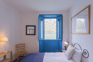 2 habitaciones y espacio para trabajar con laptop