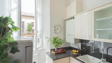 Apartment (1 Bedroom) | Eigene Küche