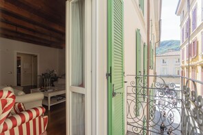 Balcony - Residenza Dolce Lago by Rent all Como (Como)