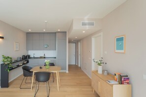 Apartment (1 Bedroom) | Private kitchen | Oven, electric kettle, highchair - Residenza Maxim With Pool by Rent all Como (Nesso)
