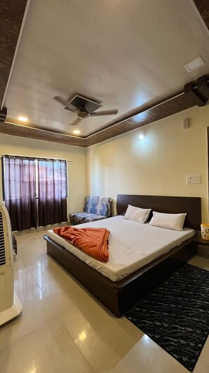 豪華雙人房, 城市景觀 | 隔音、免費無線上網