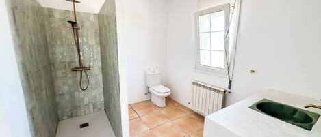 Hair dryer, towels, soap, toilet paper