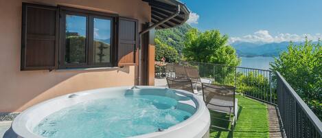 Villa (4 Bedrooms) | Terrasse/gårdhave