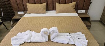 G8 Hotel