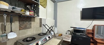 Budget Friendly and walking distance Accommodation in Town near Burnham Park SM