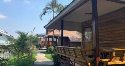 Ban Suan Bang Toei Villa