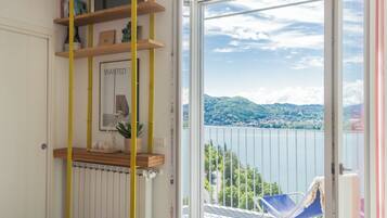 アパートメント (2 Bedrooms) | レイク ビュー