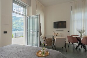 Apartment (0 Bedroom) | Living area - Piccola Como Lotus by Rent all Como (Carate Urio)