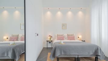 Apartment (0 Bedroom) | Iron/ironing board, bed sheets